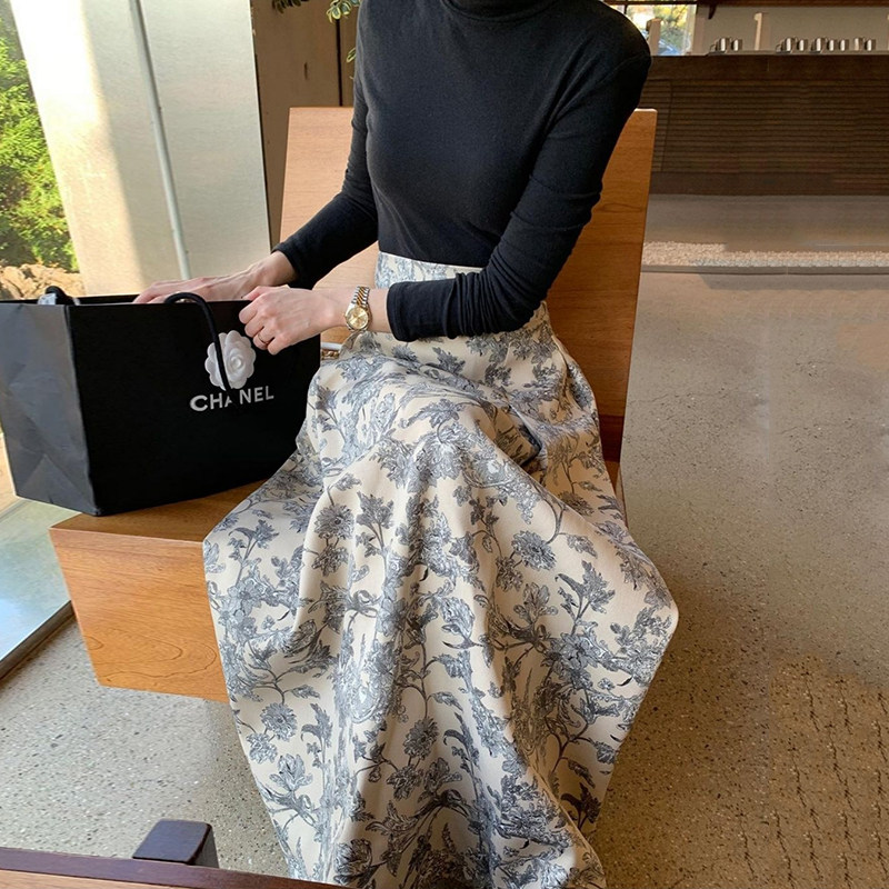 韩国chic秋冬百搭基础款立领打底衫T恤+高腰大摆型满屏碎花半身裙,淘宝优惠券,粉丝福利购,淘宝优惠卷