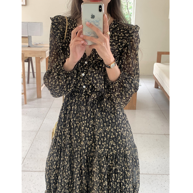 韩国chic秋季复古温柔V领满屏碎花拼接荷叶边高腰显瘦桔梗连衣裙 - 图0