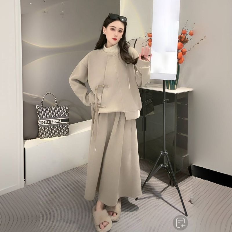 新中式国风套装秋季2024新年战袍女洋气盘扣加绒卫衣半身裙两件套,淘宝优惠券,粉丝福利购,淘宝优惠卷