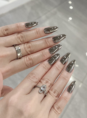 NailArt金属银穿戴甲高级显白短中杏仁ins纯欲风氛围感学生美甲片
