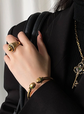原创泰银潮牌黑金戒指男女指环骷髅头复古个性百搭开口戒指