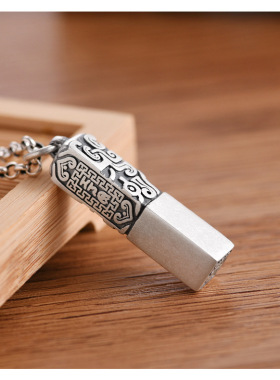 印章吊坠男士潮款个性复古饕餮项链配饰品挂坠创意国风饰品