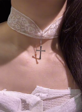 白色蕾丝十字架甜酷项链小众设计