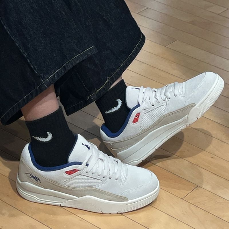 Nike/耐克 Jordan FLIGHT COURT 复古篮球鞋男款米黑色IH7321-131 - 图0