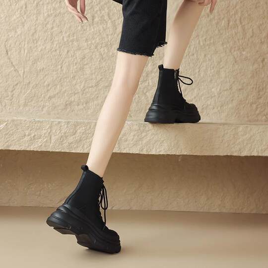 Lace-up versatile retro 2024 autumn and winter new style short boots