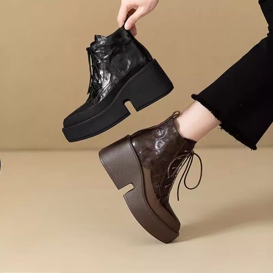 High heel short boots for small people with thick sole platform platform boots