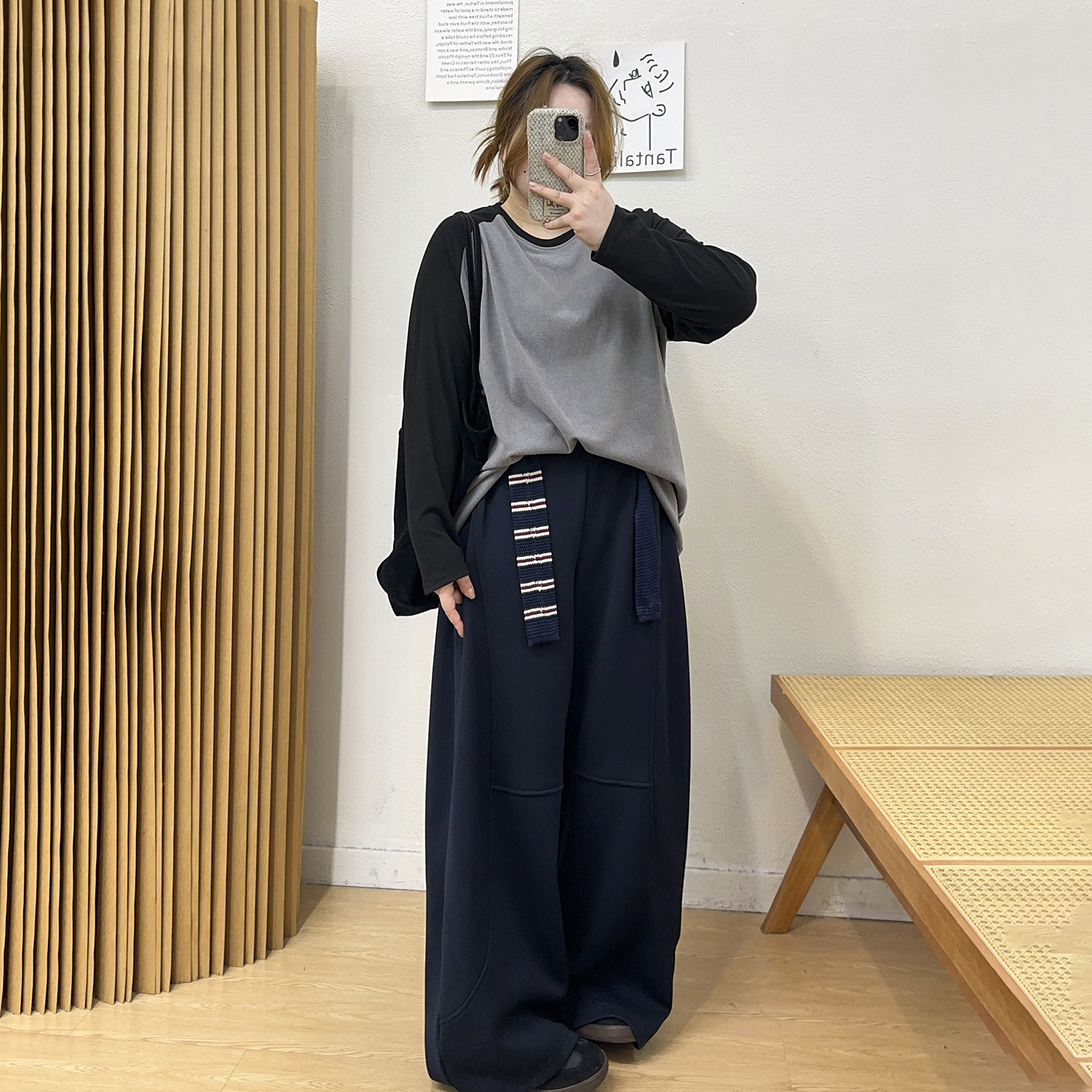 大码黑色弯刀裤女秋冬加绒胖mm梨型身材高腰宽松显瘦阔腿运动卫裤,淘宝优惠券,粉丝福利购,淘宝优惠卷