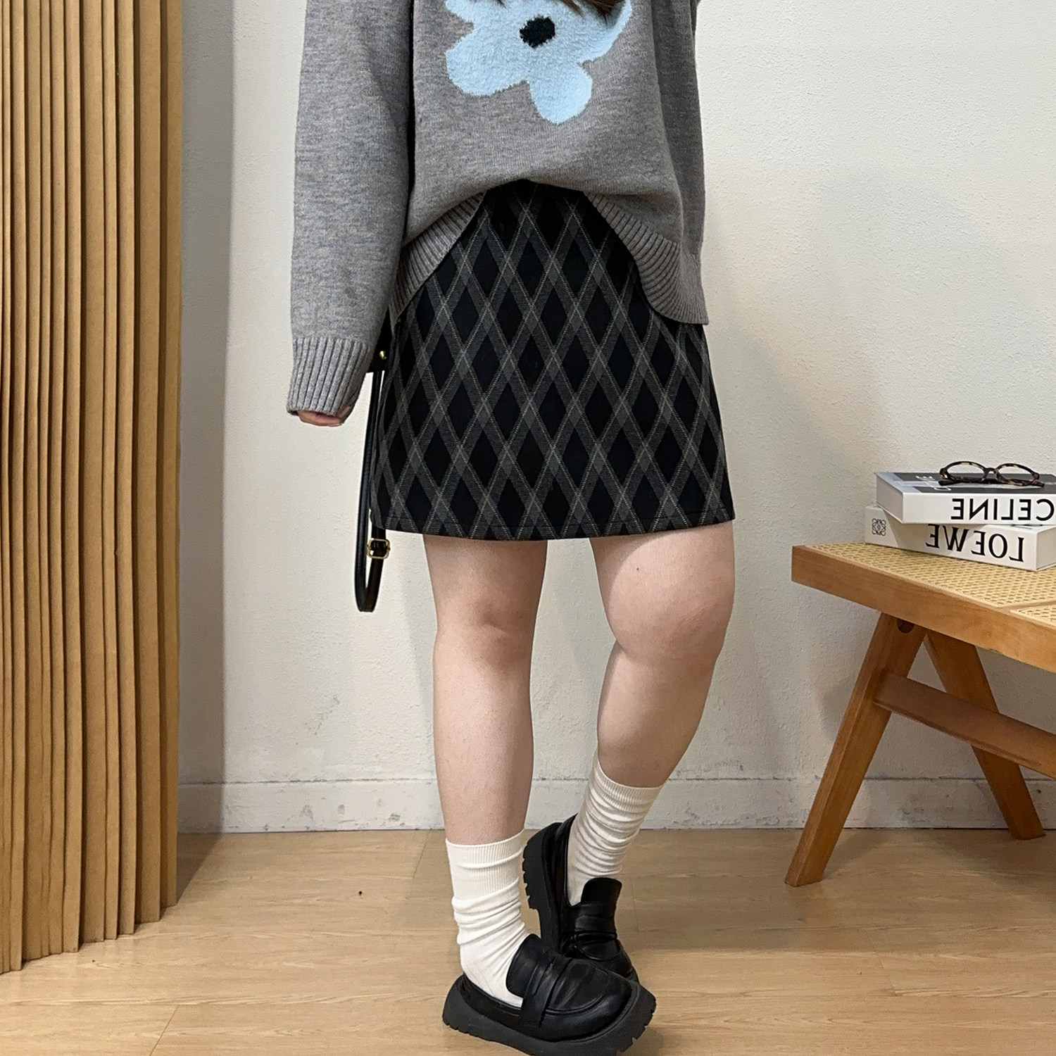 宛宛大码格子毛呢半身裙冬季新款包臀A字裙子胖mm高腰显瘦短裙女,淘宝优惠券,粉丝福利购,淘宝优惠卷