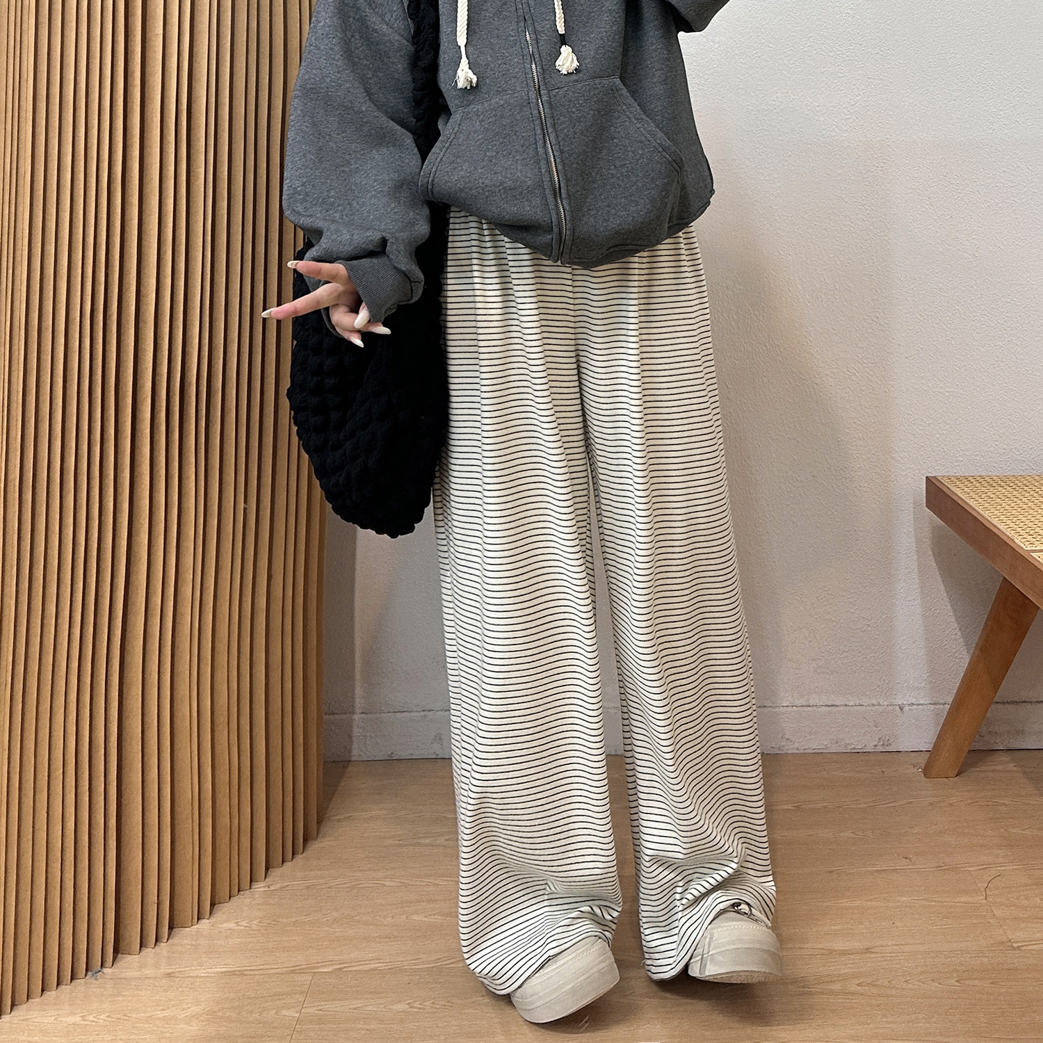 宛宛大码黑白条纹阔腿裤女秋冬季胖mm遮肉显瘦慵懒休闲针织糯米裤,淘宝优惠券,粉丝福利购,淘宝优惠卷