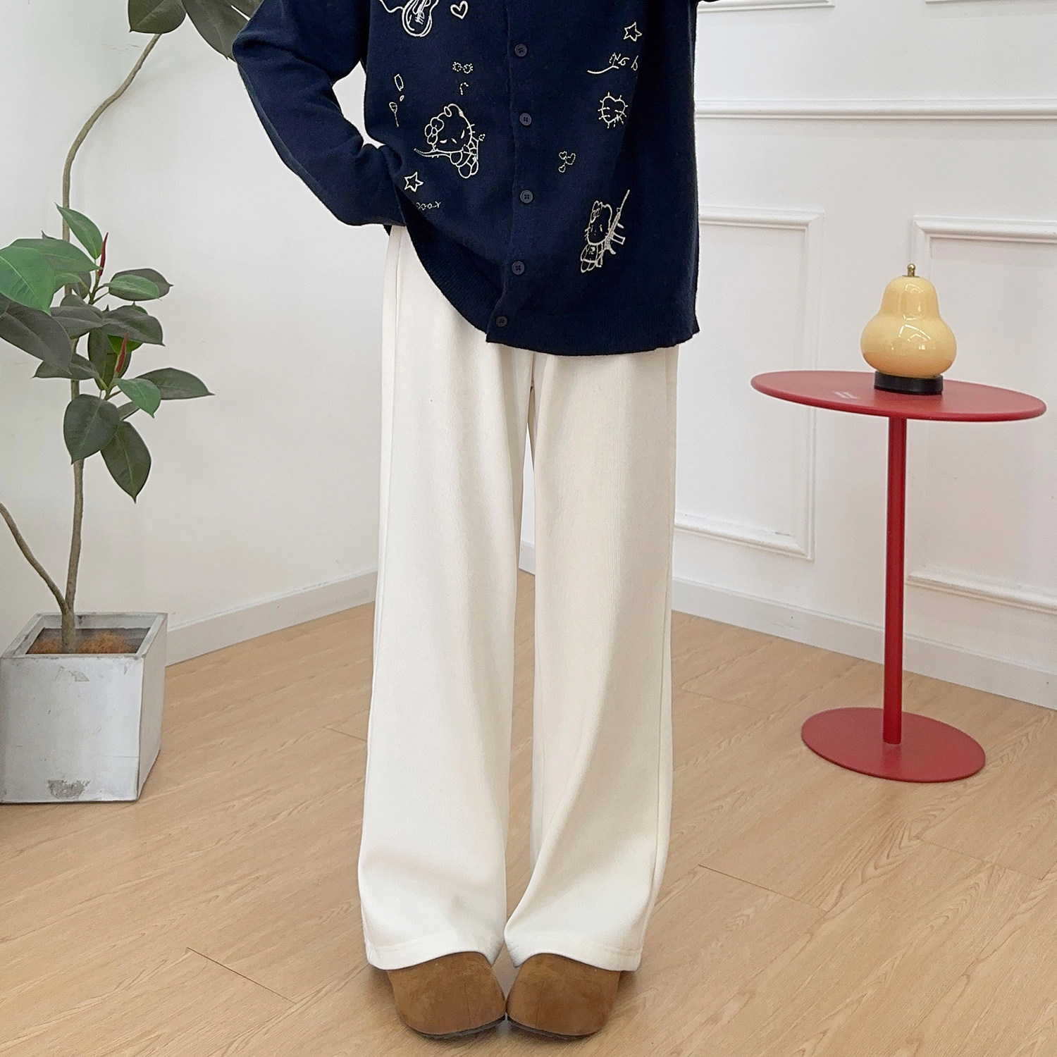 宛宛大码梨形身材胖MM雪尼尔阔腿裤女秋冬加绒高腰遮垮休闲直筒裤,淘宝优惠券,粉丝福利购,淘宝优惠卷