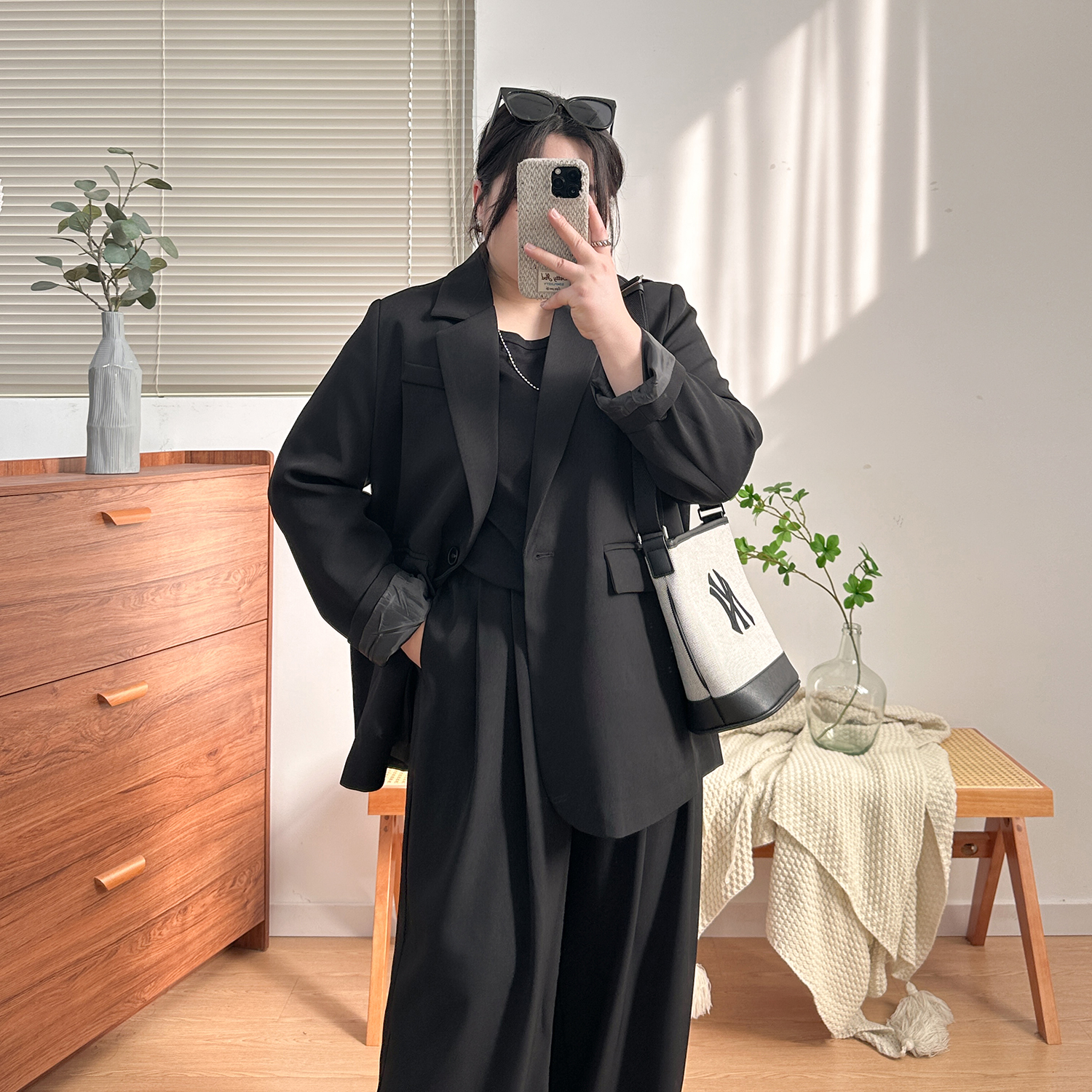 大码女装西装套装2025新款春秋款胖mm显瘦西服外套上衣西裤两件套 - 图0