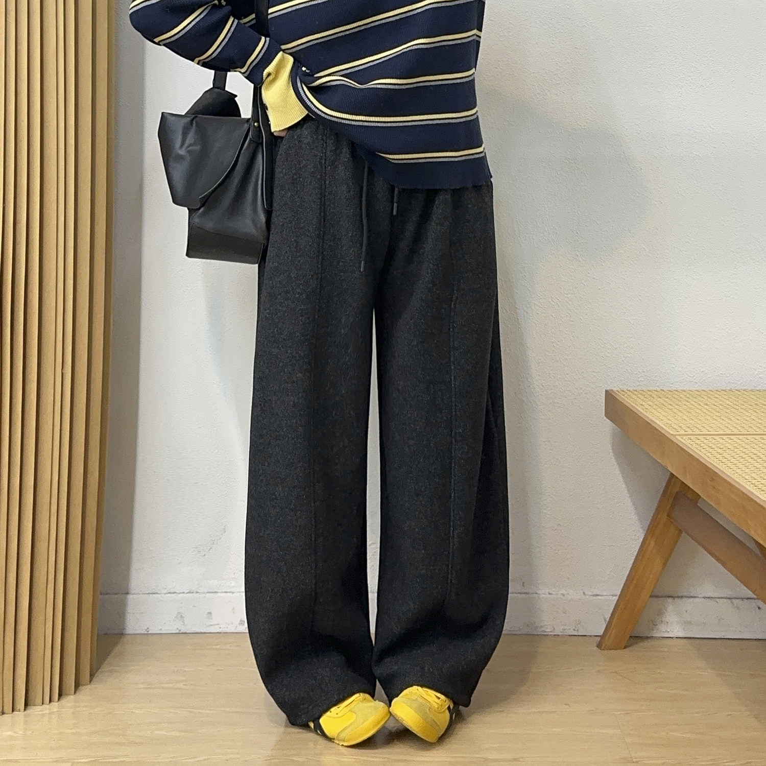 宛宛大码胖mm弯刀运动裤女秋冬2026新款加绒宽松休闲香蕉阔腿裤子,淘宝优惠券,粉丝福利购,淘宝优惠卷