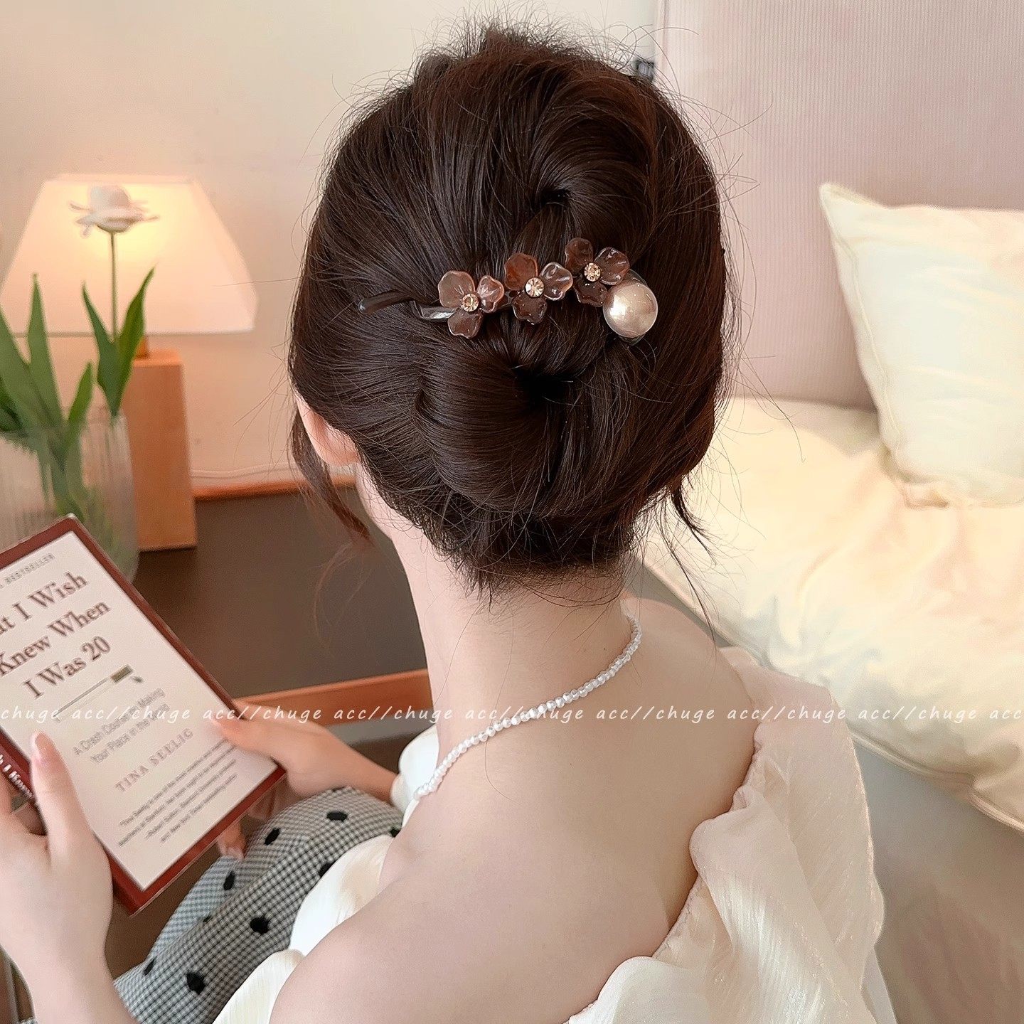 萌趣可爱猫咪扭扭夹感后脑勺发夹女2024新款一字抓夹盘发头饰,淘宝优惠券,粉丝福利购,淘宝优惠卷