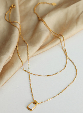 法式新款跨境复古时尚百搭轻奢钛钢镀18K金白母贝吊坠项链女饰品