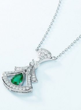 跨境新款轻奢气质925银镶嵌培育祖母绿裙子项链女锁骨链2026新款