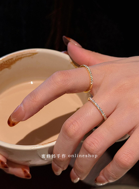 轻奢高级感小排钻细圈戒指女超闪