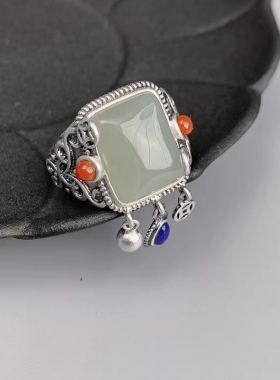 925纯银四方天然和田玉戒指流苏