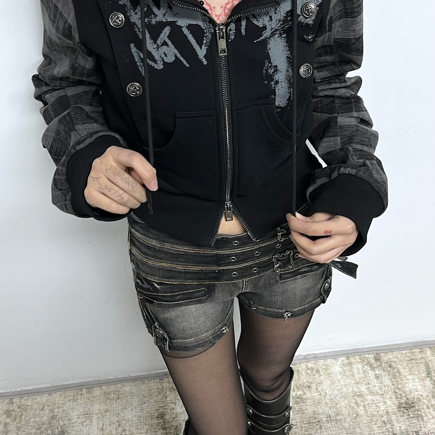 美式y2k亚文化辣妹腰带拉链牛仔短裤女复古重工设计感包臀热裤潮,淘宝优惠券,粉丝福利购,淘宝优惠卷