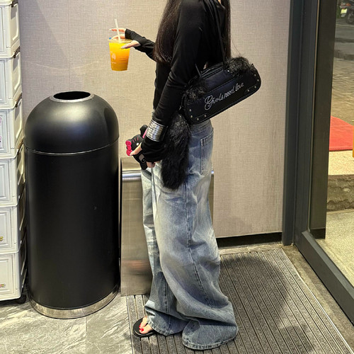 美式大码复古水洗折痕刺绣牛仔裤女2025秋季宽松垂感阔腿弯刀裤子 - 图0