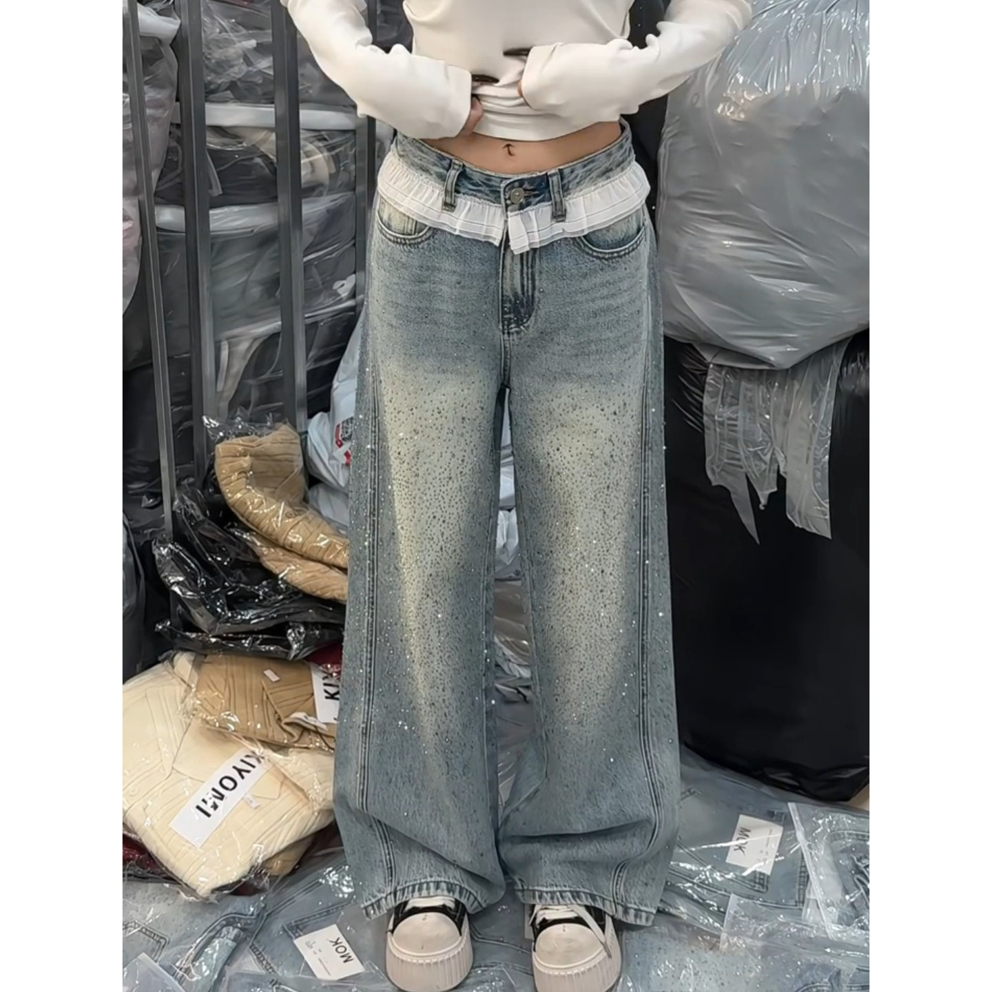 大码美式复古蕾丝拼接烫钻牛仔裤女辣妹设计感宽松显瘦阔腿拖地裤,淘宝优惠券,粉丝福利购,淘宝优惠卷