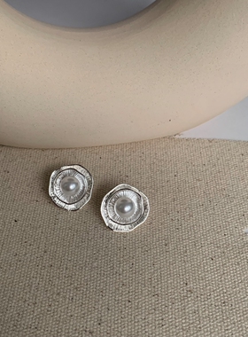 简约磨砂线条感珍珠花朵耳钉