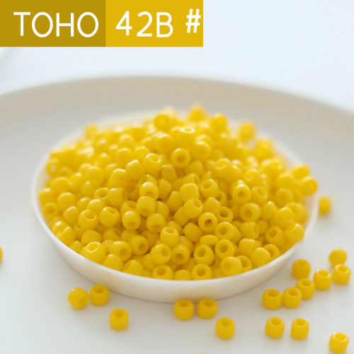 东宝4mm瓷珠系列不掉色可水洗日本TOHO进口米珠10g/袋 18色散珠 - 图3