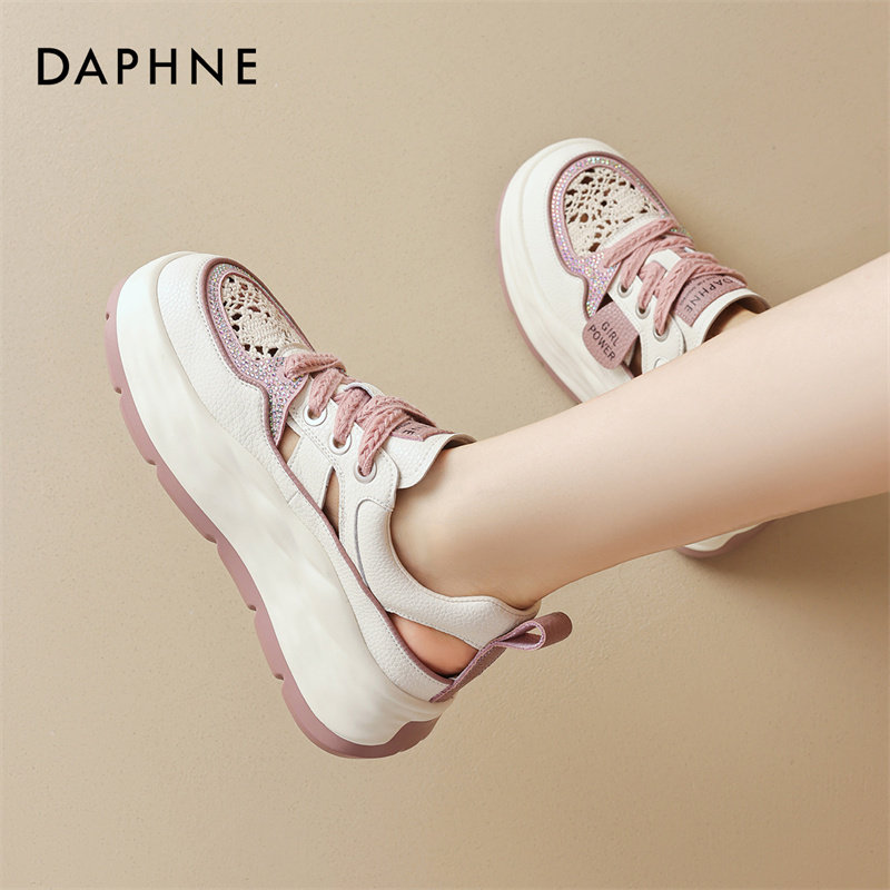 达芙妮小白鞋女款2025新款夏季女鞋薄款网面透气网鞋厚底运动凉鞋 - 图0