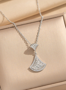 跨境热销菱形格子气质扇形秋冬金属格纹小裙子气质项链小众女