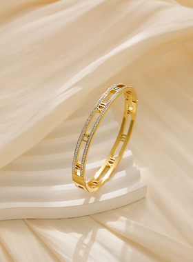 欧美新款热销推荐金色手镯女INS风轻奢百搭镶钻锆石手环钛钢批发