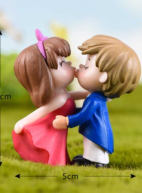 微景观摄影可爱风亲嘴蛋糕小摆件