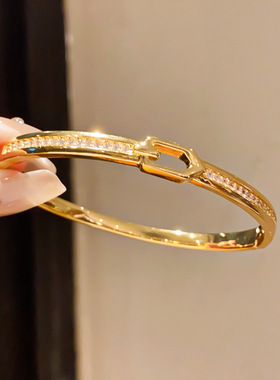 18k真金电镀锆石椭圆箭头手镯轻奢感手环小众时尚设计感手饰