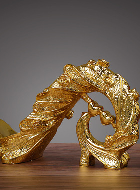 淘宝 孔雀红酒架摆件 酒柜装饰品 时尚创意树脂酒托 工厂直销