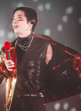 华晨宇花花同款黑石火星环圈戒指