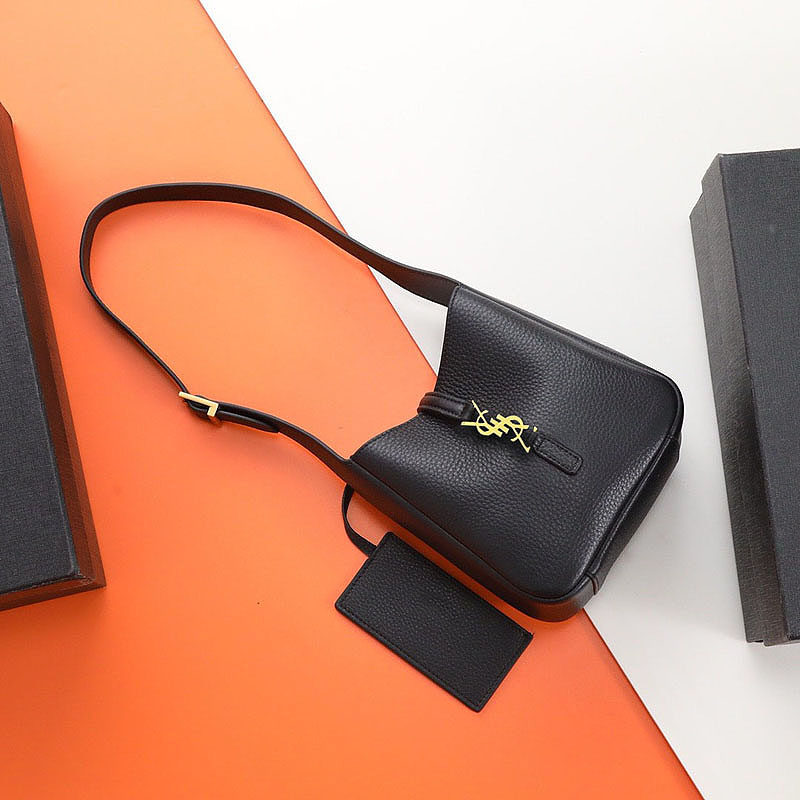 新款高级感杨树林hobo腋下包夏天女包头层牛皮水桶包mini单肩小包,淘宝优惠券,粉丝福利购,淘宝优惠卷