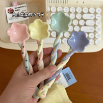 Small spoon from the stars ~ high face value Girl Hearts Cute Cream Wind Ceramic Long Handle Stirring Spoon Sweet Spoons