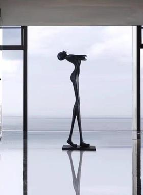 酒店大堂人物雕塑落地摆件售楼处样板间橱窗柜工作室抽象艺术摆件