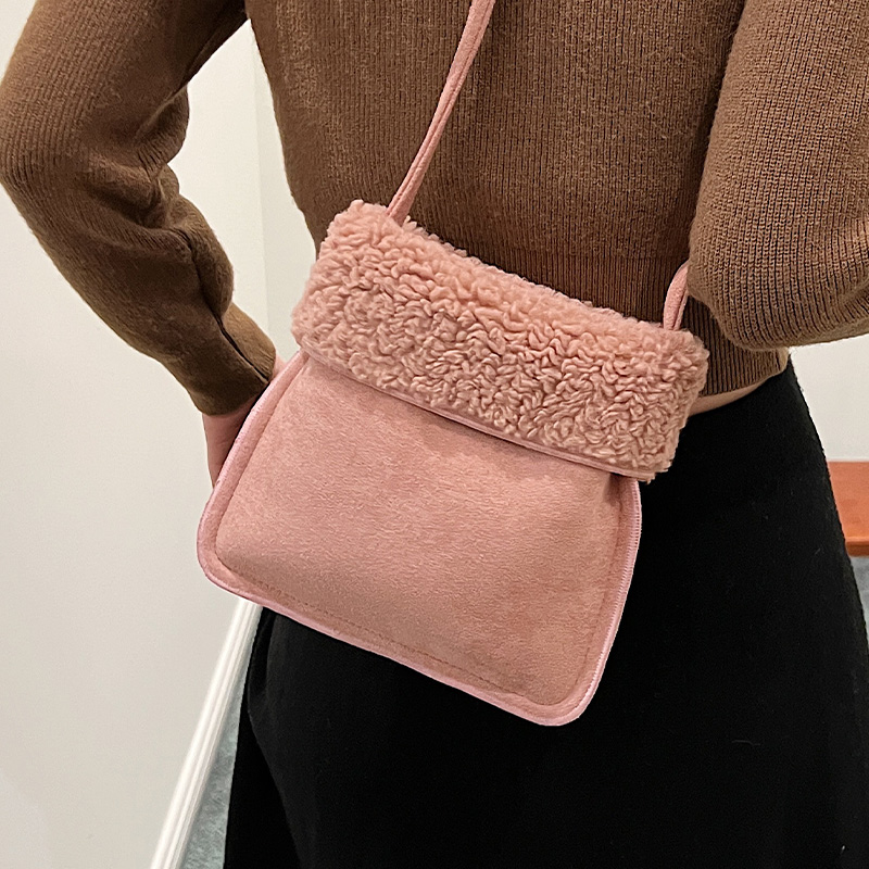 羊羔毛绒绒包包女2025新款春季流行麂皮绒单肩包高级感斜挎水桶包 - 图2