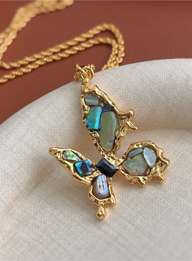 法式优雅气质高级感轻奢鲍鱼贝蝴蝶项链女时尚百搭通勤精致锁骨链