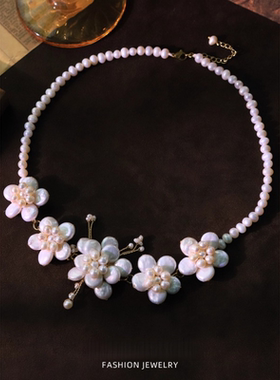 花朵珍珠项链女白色花朵吊坠颈饰光泽华丽女士锁骨颈链优雅重工