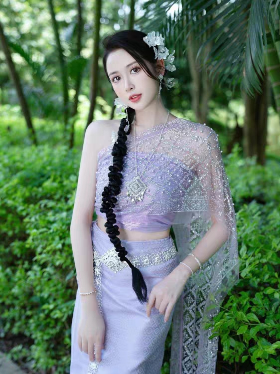 2023年新款云南傣族写真三件套 鞠婧祎明星网红同款 西双版纳服装