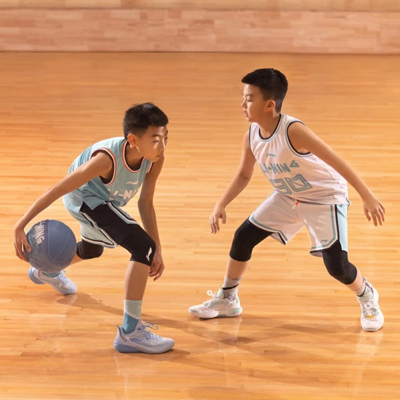 李宁男大童篮球鞋24夏季新款正品音速12青少年轻量运动鞋YKBU054