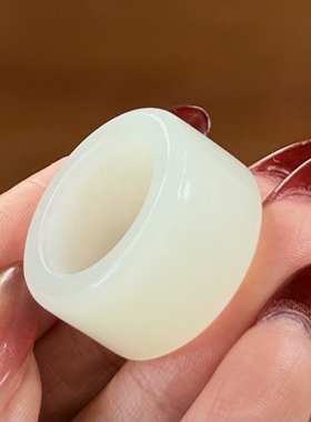 新疆和田白玉籽料扳指戒面跑环玉石雕刻培训学校