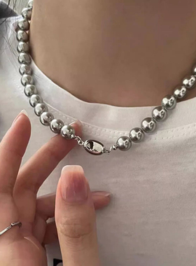 Vögel「倪妮同款」女款2024年新款强光珠串项链配饰施家珍珠项链