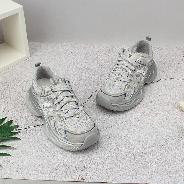 意尔康女鞋2025秋季新款百搭厚底老爹鞋轻便显脚小女5582AD12640Y - 图1