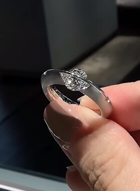 S925纯银小众设计闪耀宇宙恒星可旋转钻戒高级感轻奢单钻戒指