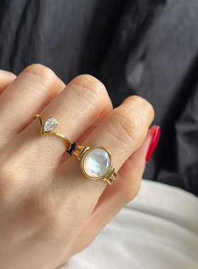 叠戴不掉色月光石戒指18k金复古