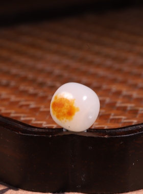 11mm洒金皮老型珠新疆和田玉白肉籽料珠子单珠籽玉散珠圆珠天然