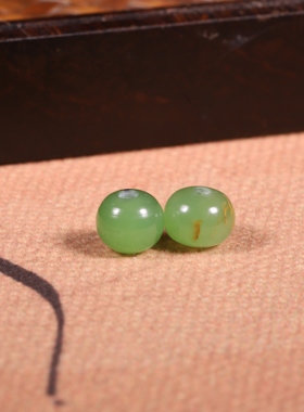 7mm老型珠天然苹果绿新疆和田玉籽料圆珠子挂件顶珠串珠文玩饰品