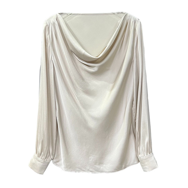 Beautiful~Yuandan! One-line collar silk low-neck shirt for women