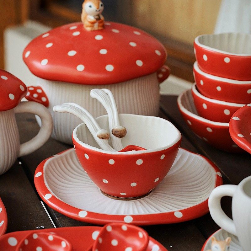 泽滕家用创意喜庆蘑菇陶瓷零食点心水果高脚托盘客厅茶几装饰摆件,淘宝优惠券,粉丝福利购,淘宝优惠卷